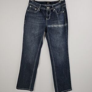 Earl 10Petite straight leg jeans with back pocket bling